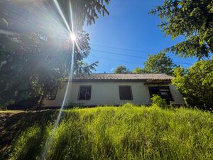 COUNTRYSIDE ESTATE WITH WELLNESS POTENTIAL IN SLOVENIA