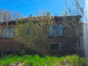 CHEAP House with 5 bedrooms internal bathroom/toilet 