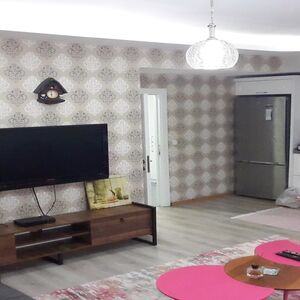 Furnished 2+1 apartment for URGENT sale in Istanbul