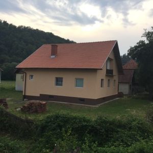 Rennovated house with 120 m2 and 5.000 m2 land in Croatia