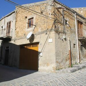 Townhouse in Sicily - Casa Via Trapani