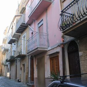 Townhouse in Sicily - Casa Maria Via Antonino Amato