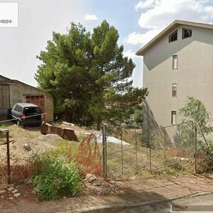 Garages in Sicily - Raffa Via La Pira