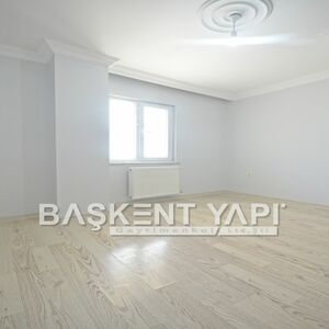 İSTANBUL,NEAR TO PUBLİC TRANSPORSTATİON2+1 FLAT FOR SALE 