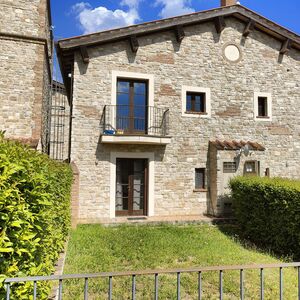 Beautiful apartment in countryside close to orvieto for sale