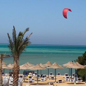 Studio with Private Beach Access in Hurghada, El Aheya