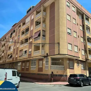  Apartment with shared pool in Torrevieja, Alicante province