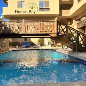 Luxury 2 bedrooms with Pool view!