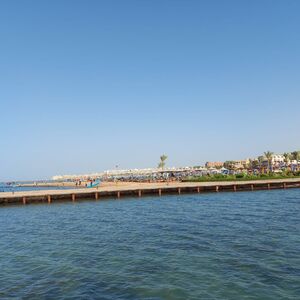 ONE BED ROOM 78M SEA VIEW IN HURGHADA 