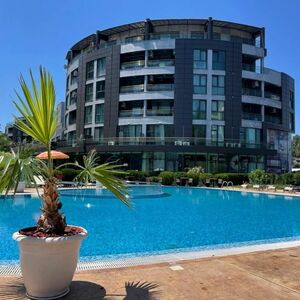 Luxurious 1-bedroom apartment 100 m to the beach Sunny Beach