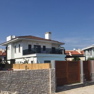 İzmir Çeşme Alaçatı'da Özel Havuzlu Kiralık Tatil Villası