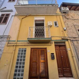 Townhouse in Sicily - Casa Fader Via Palermo