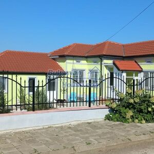 Renovated country house with a large yard near Tervel