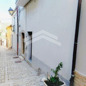 For sale EXCLUSIVE property in Guardialfiera, Molise, Italy