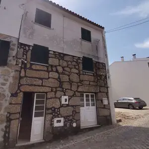  Imóvel do Banco, Moradia em Candosa, Tábua 