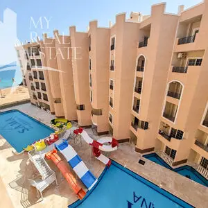 Cozy studio is offered for sale in Juliana Beach Resort