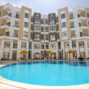  Apartment 3 Bedrooms 103m Pool & garden view