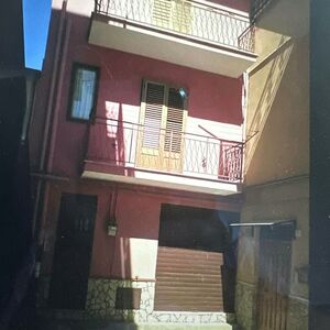 sh 836 town house, Caccamo, Sicily