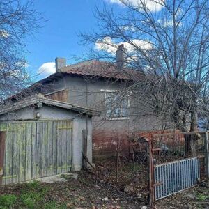 Solid House in Dobrich region in good condition