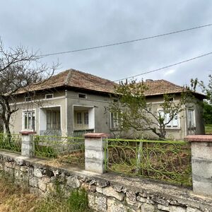 Cheap house in Kardam, 30 min from the sea, near Toshevo