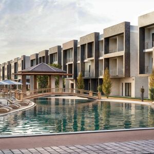 7 Yrs installments, Private Garden Apt in Prime Location