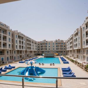 Luxury 62m² Apt in HUB Resort Hurghada – Prime Location