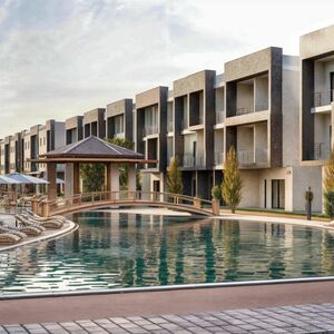 2-Bedroom Apartment with Private Rooftop in Venecia Red Sea