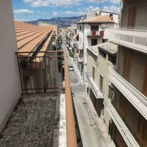 Panoramic Townhouse in Sicily - Casa Galota Alessandria