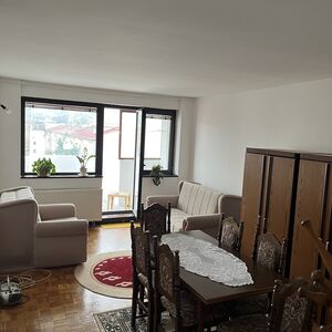I am selling an apartment in the very center of Petrovac na 