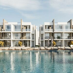 An apartment of 86 m² with a prime view in Long Beach Resort
