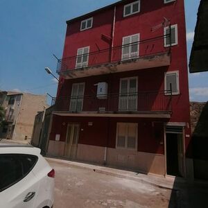 Townhouse in Sicily - Casa Marino San Biagio Platani