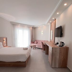 Studio 60Sqm with Private Beach