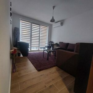 I am selling an apartment on Silver Lake