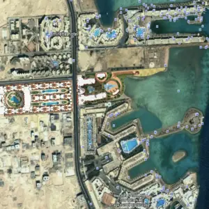 1 Bedroom Luxury Apartment Complex with Pool