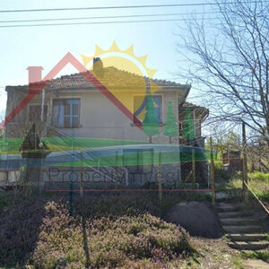 2-storey House (6 rooms) 130m2, yard 1150m2, near Elhovo Tow