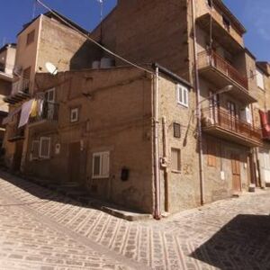 Townhouse in Sicily - Casa Romeo Miserentino 