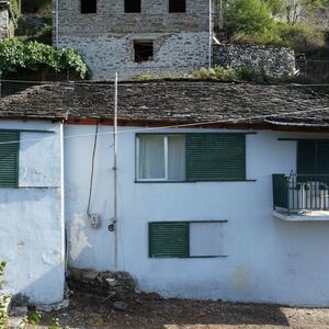 Traditional House 100 sq.m. with Mountain View – Zagori 
