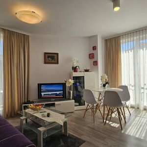 Apartment with 2 rooms and Low Maintenance Fee | Golden Day