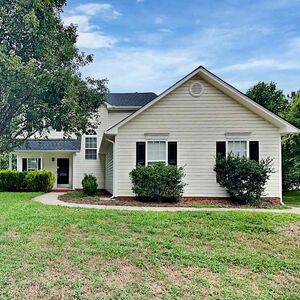 YOUR DREAM HOME WAITING FOR YOU -SINGLE FAMILY HOME FOR RENT