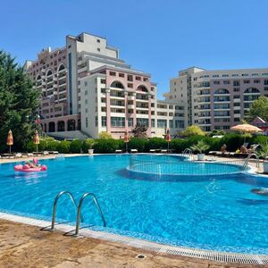 1-Bedroom Apartment, Sunny Beach Plaza, 5 Min. to the Beach