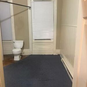  Cozy & Affordable Room with Private Bathroom