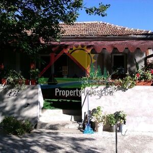 Move-in ready property 120 sq.m., 3 bedrooms, Plot 900m², 15