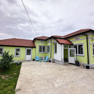 Renovated House with Large Courtyard, Nova Kamena, Tervel