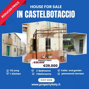 House with panoramic terrace and garden in Castelbottaccio -