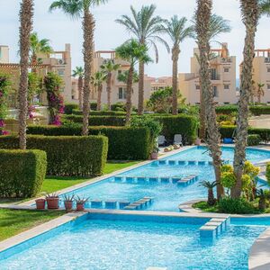 studio apartment 54sqm pool view for sale, hurghada