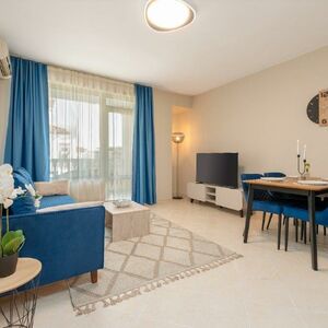  2-Bedroom Apartment with Pool View | Bravo 5, Sunny Beach
