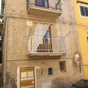 sh 855 town house, Caccamo, Sicily