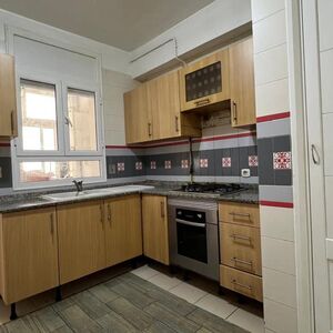 Appartement salon +3 chambres aux jardins de l'aouina 