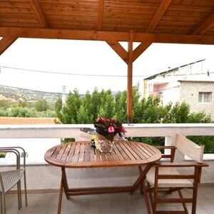  Attractive Apartment. 5 Minute Walk to Beach - East Crete