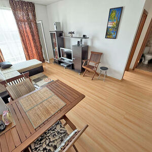 1-Bedroom Apartment with Panoramic Views | Sunny Day 6